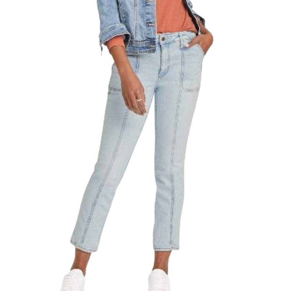 Universal Thread Women's High-Rise Slim Straight Jeans
